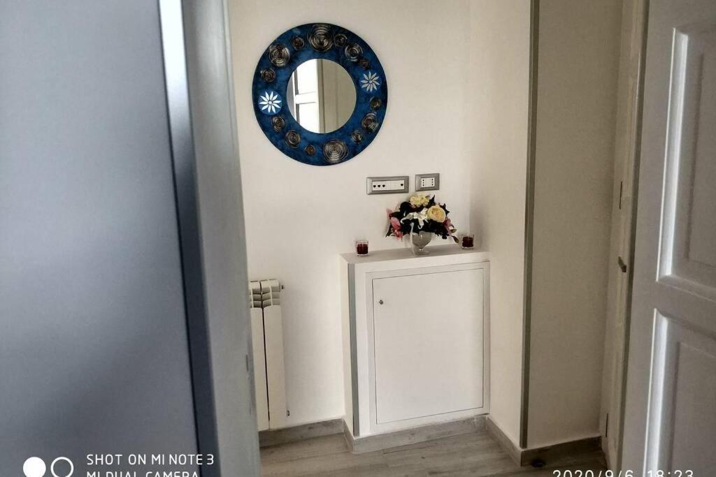 Home Sweet Home Appartamento Ricco Di Comfort Palermo Bagian luar foto
